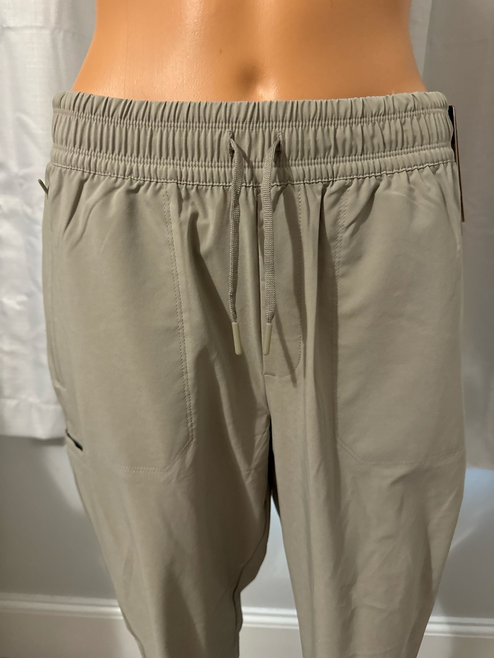 Cool The North Face size M gray drawstring UPF 40+ flash dry pants women new - Picture 2 of 5